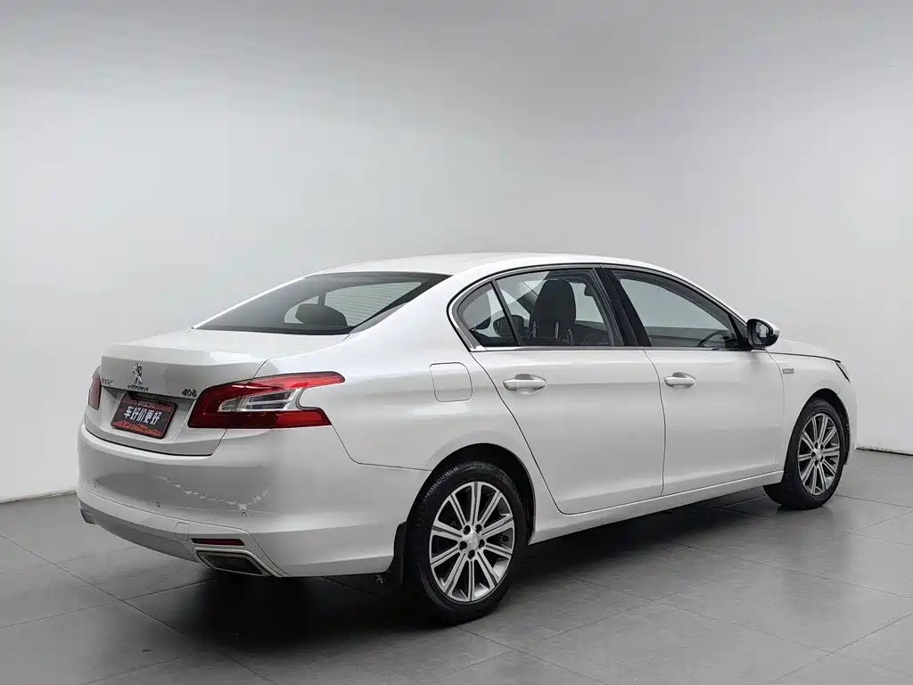 Peugeot 408 — миниатюра 2