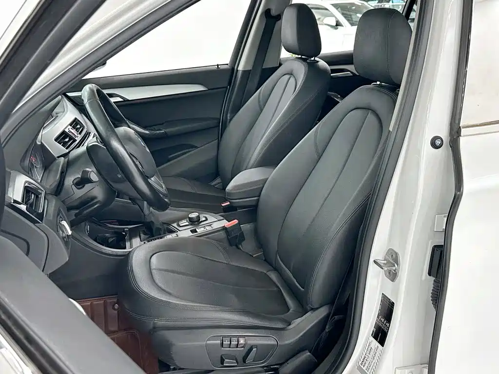 BMW X1 — миниатюра 8