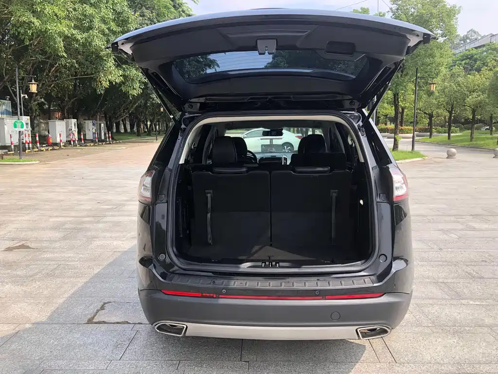 Ford Edge — миниатюра 21