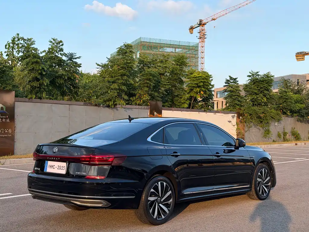 Volkswagen Passat — миниатюра 21