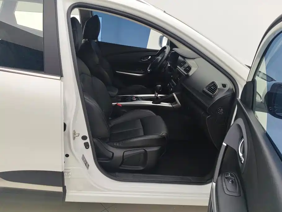 Renault Kadjar — миниатюра 8