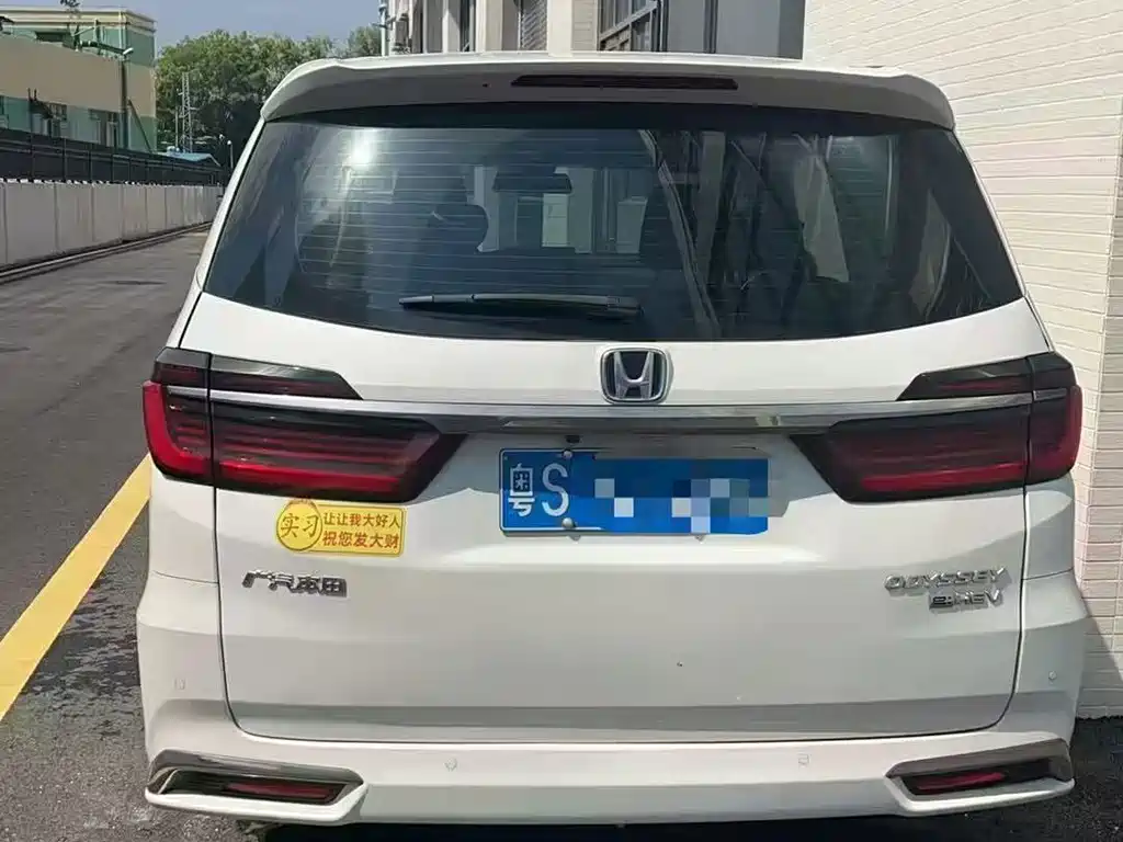 Honda Odyssey — миниатюра 4