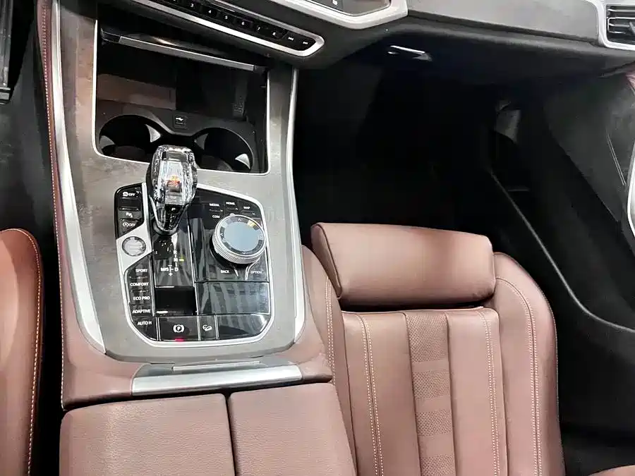 BMW X5 2020 xDrive40i M Sport