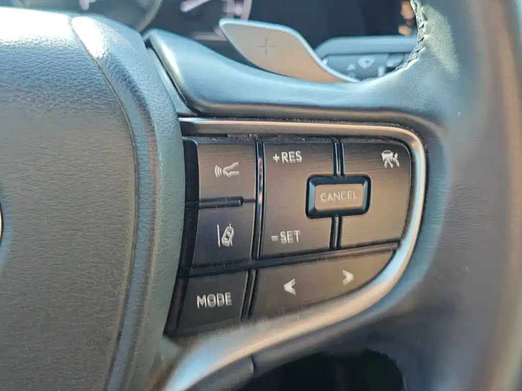 Lexus ES — миниатюра 8