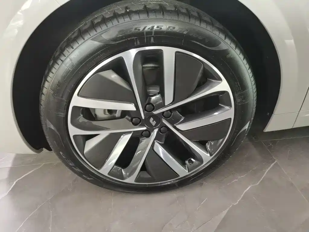 Li Auto Li L6 — миниатюра 23