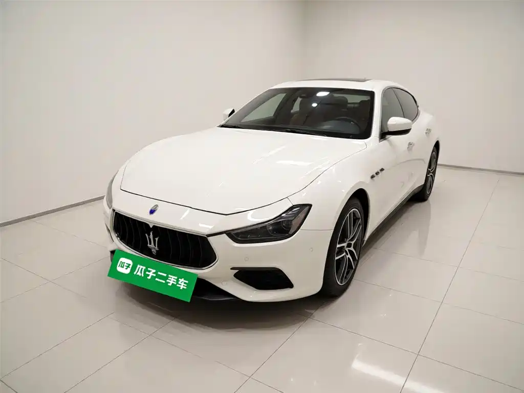 Maserati Ghibli 2015