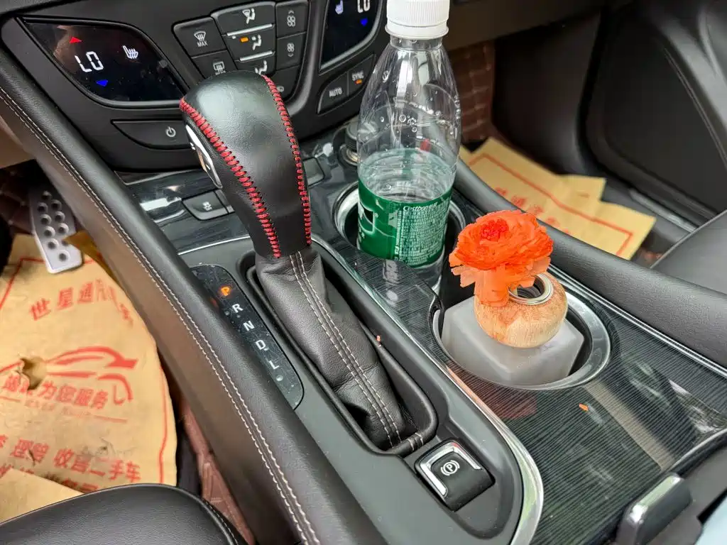 Buick Envision Plus — миниатюра 9