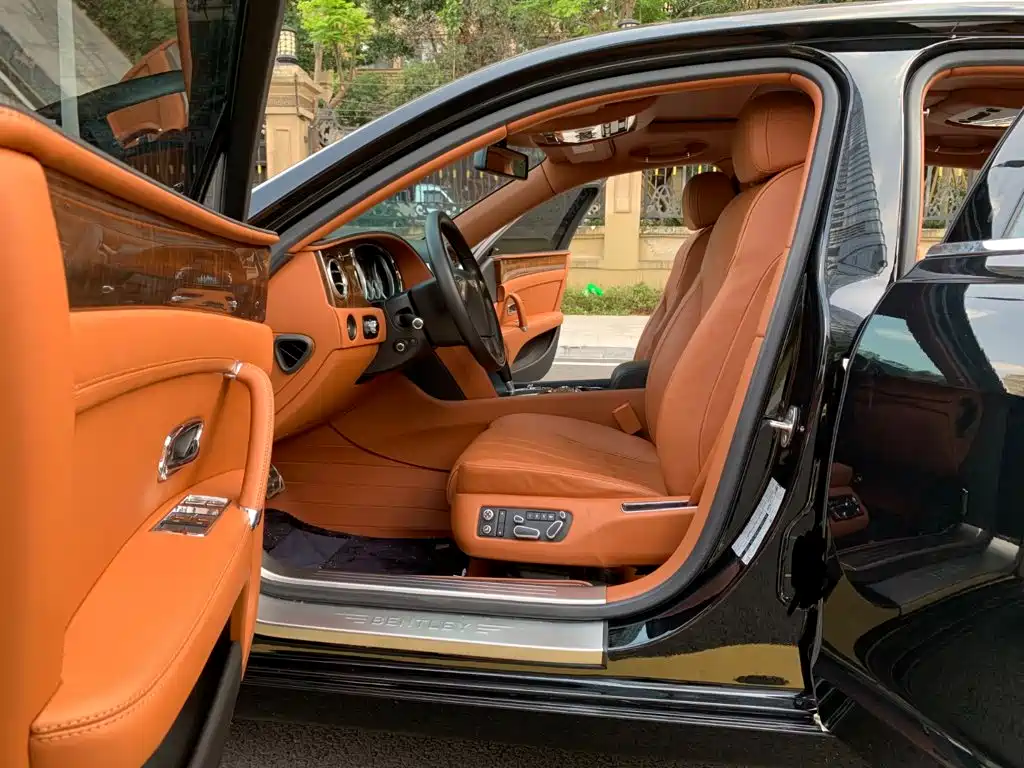 Bentley Flying Spur — фотографии объявления, Фото 14
