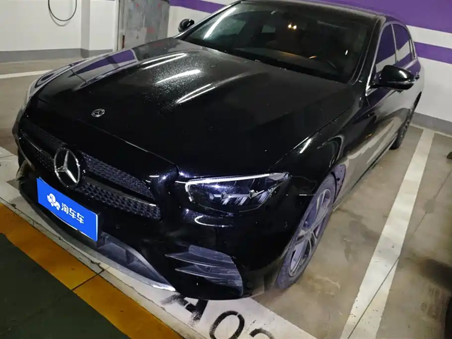 Mercedes-Benz E-Class 2022