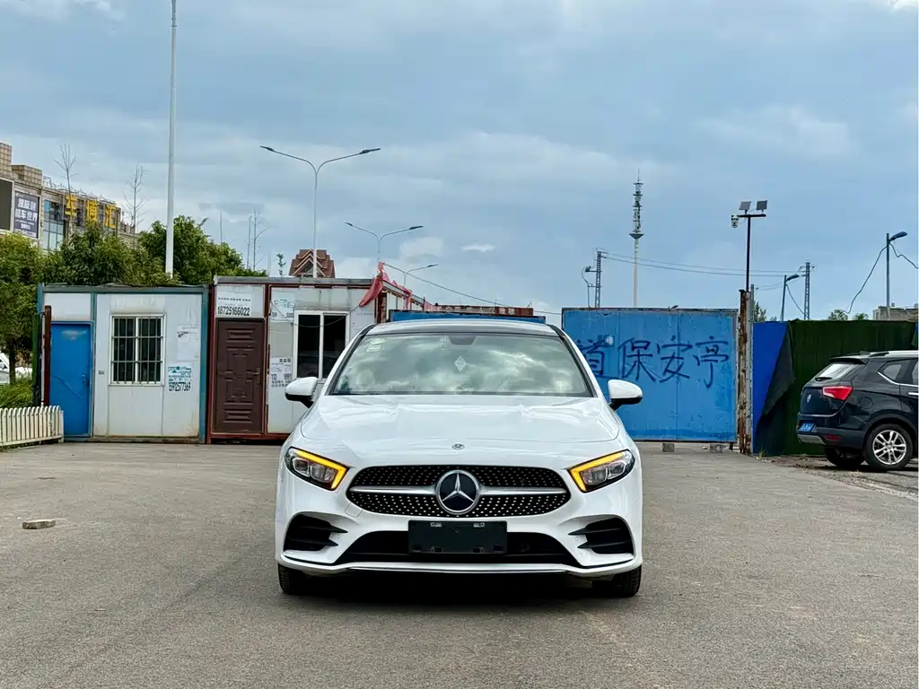 Mercedes-Benz A-Class — миниатюра 2