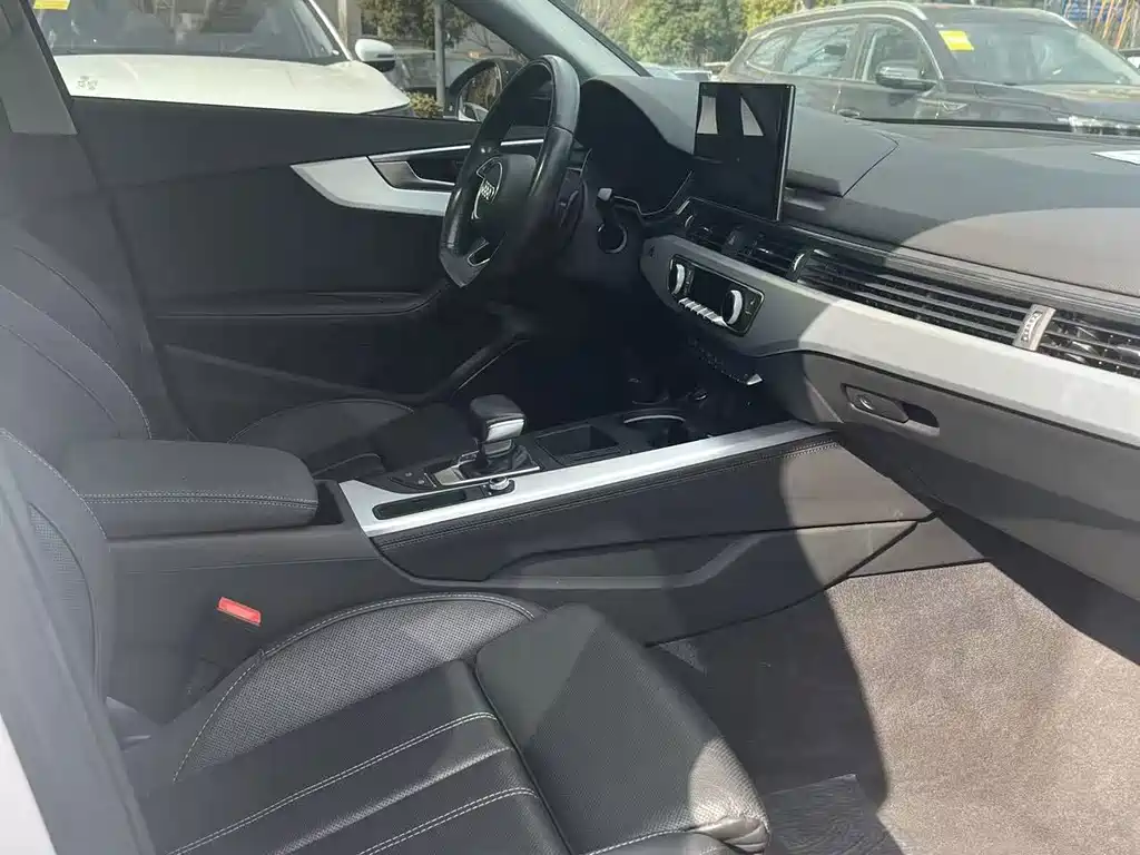 Audi A4L — миниатюра 5
