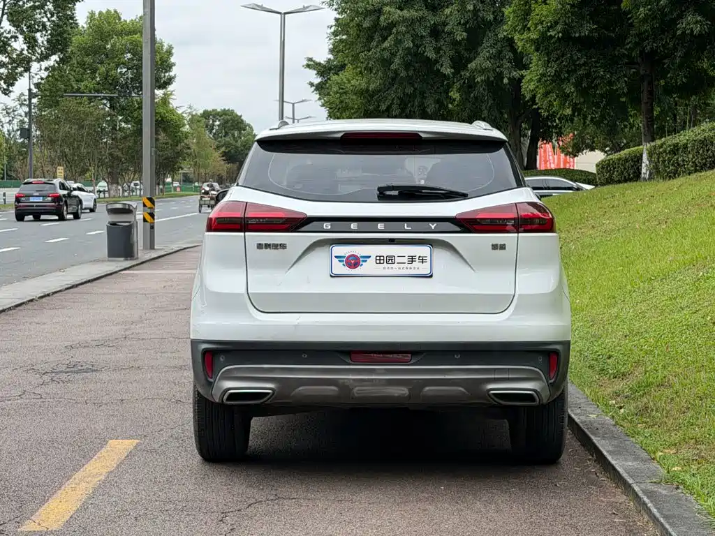 Geely Boyue — миниатюра 5