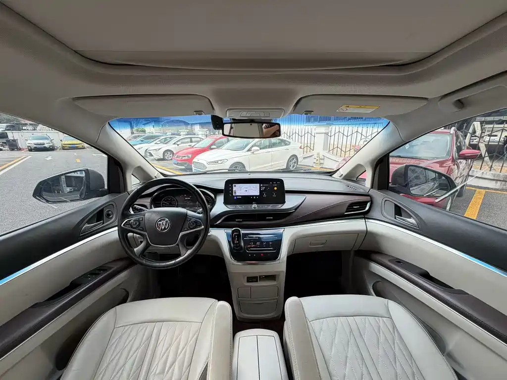 Buick GL8 — миниатюра 17