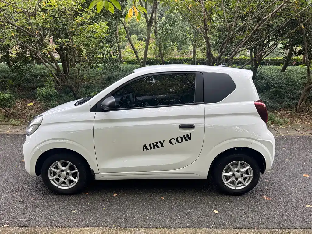Roewe Clever — миниатюра 7