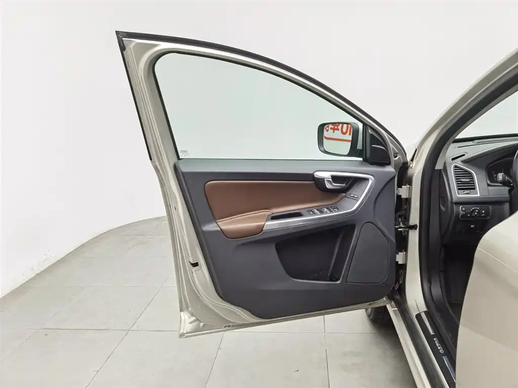 Volvo XC60 2017 T5 AWD