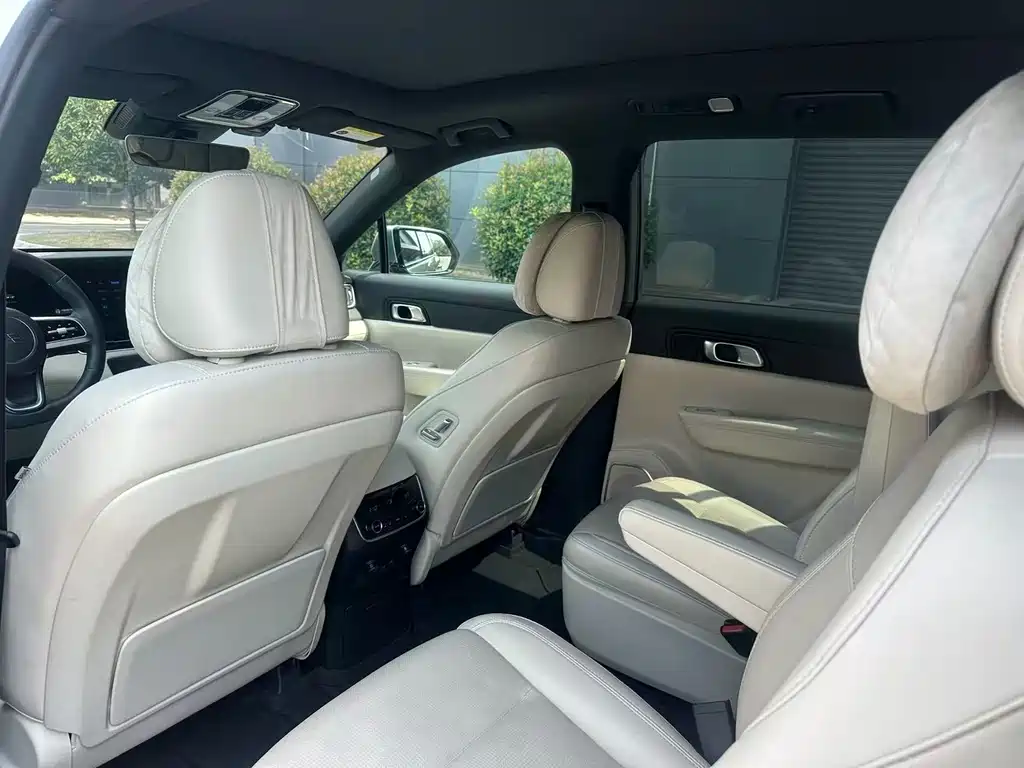 Li Auto Li ONE — миниатюра 9