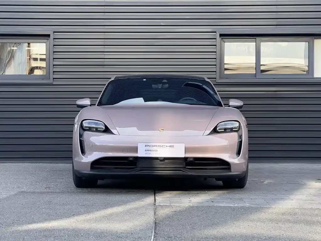 Porsche Taycan 2022 Taycan