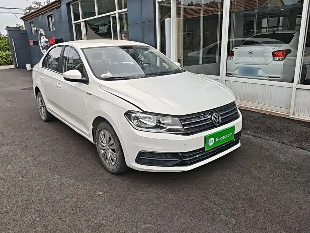 Volkswagen Santana — миниатюра 4