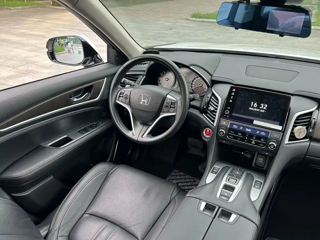 Honda Avancier — миниатюра 13