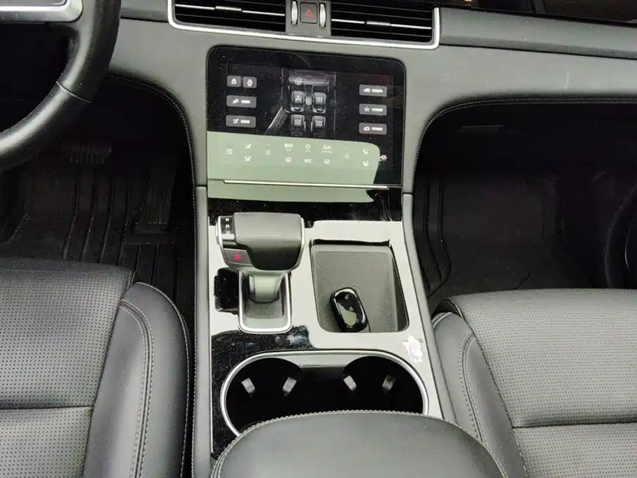 Li Auto Li ONE — миниатюра 16
