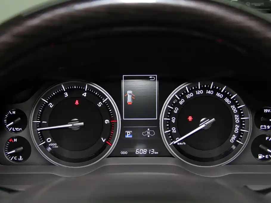Toyota Land Cruiser — миниатюра 33