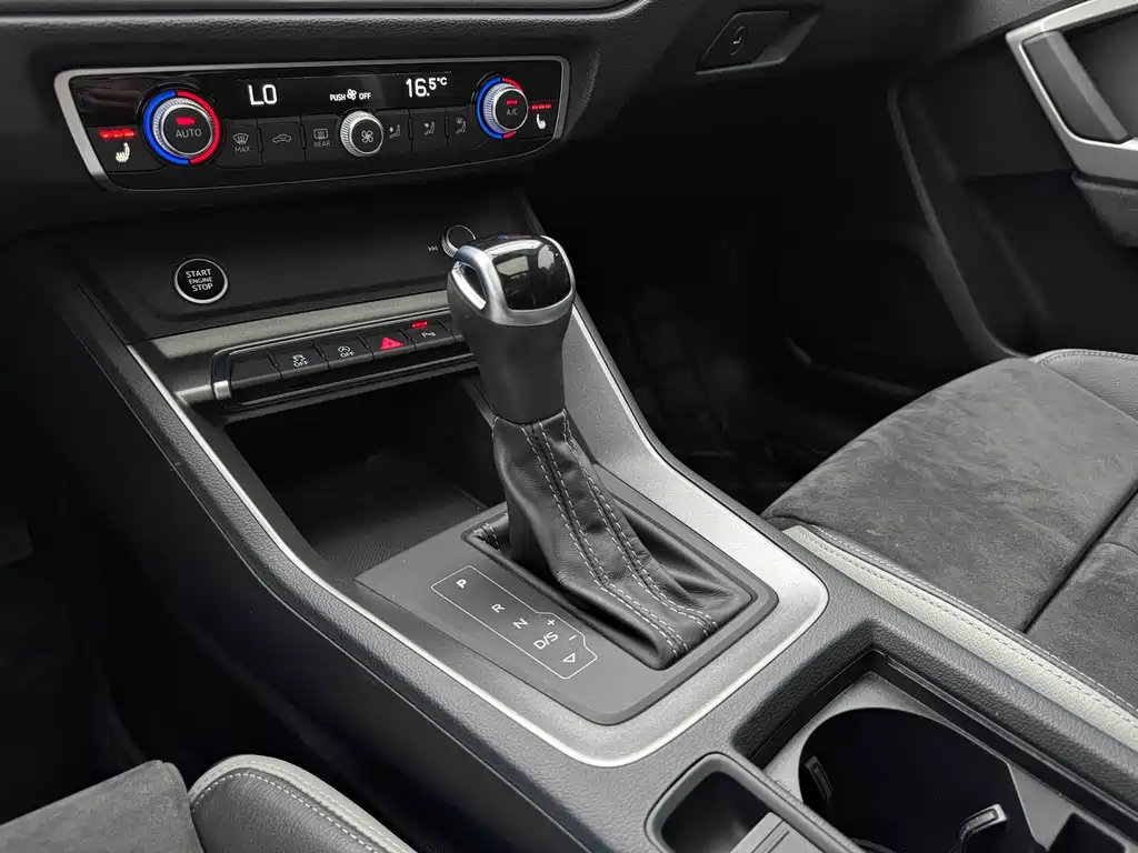 Audi Q3 — миниатюра 12
