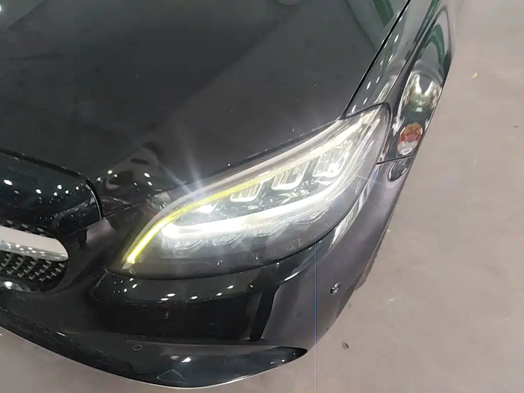 Mercedes-Benz C-Class — миниатюра 24