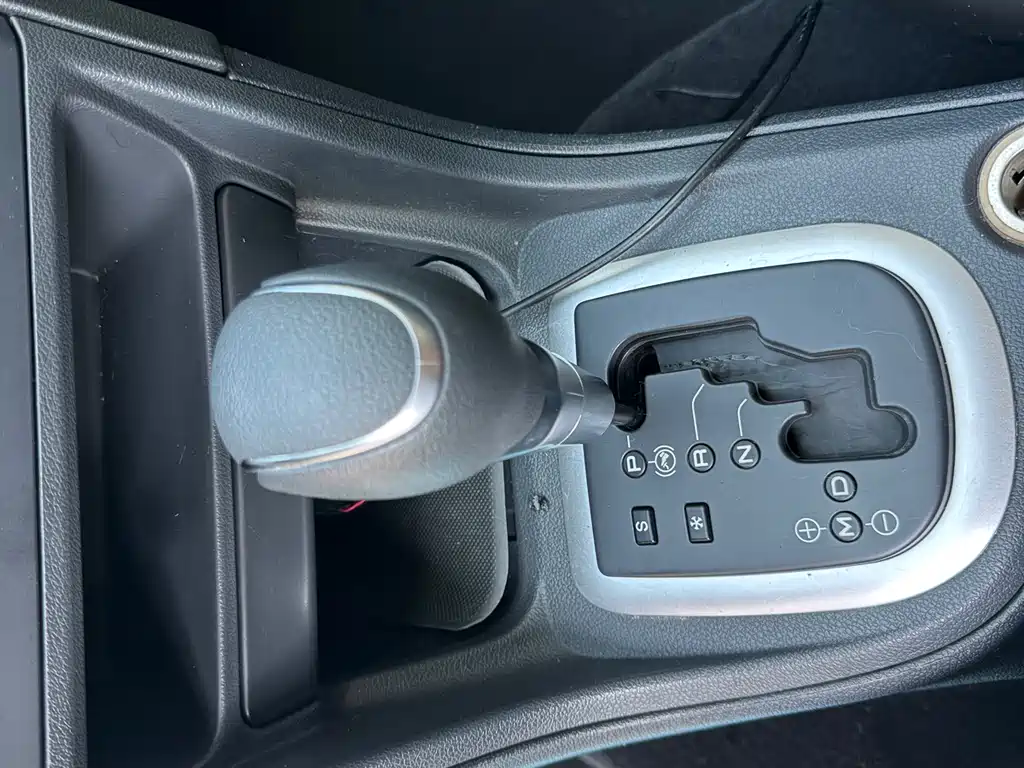 Peugeot 308 2014 1.6L AT