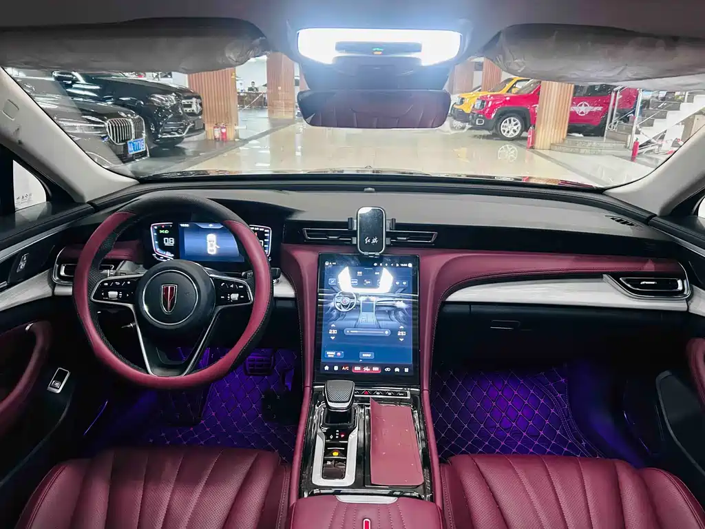 Hongqi Hongqi H5 — миниатюра 17