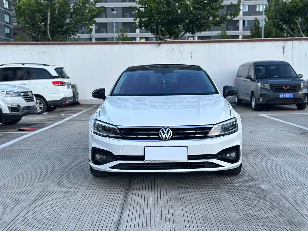 Volkswagen Lamando — миниатюра 2
