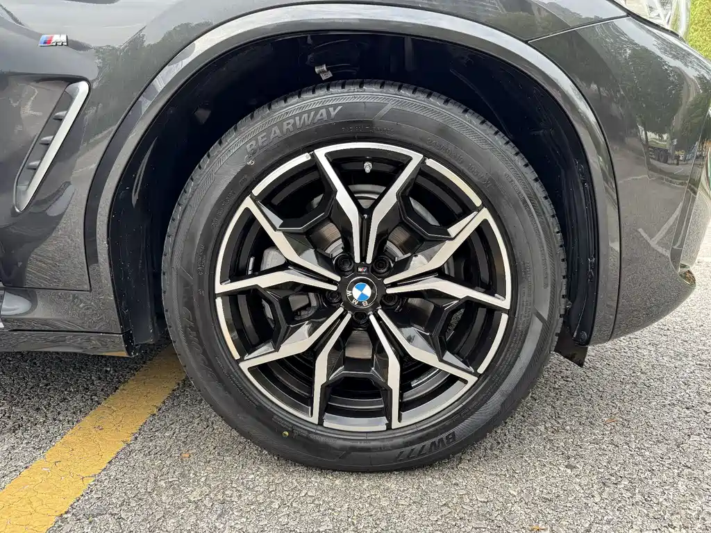 BMW X3 — миниатюра 26