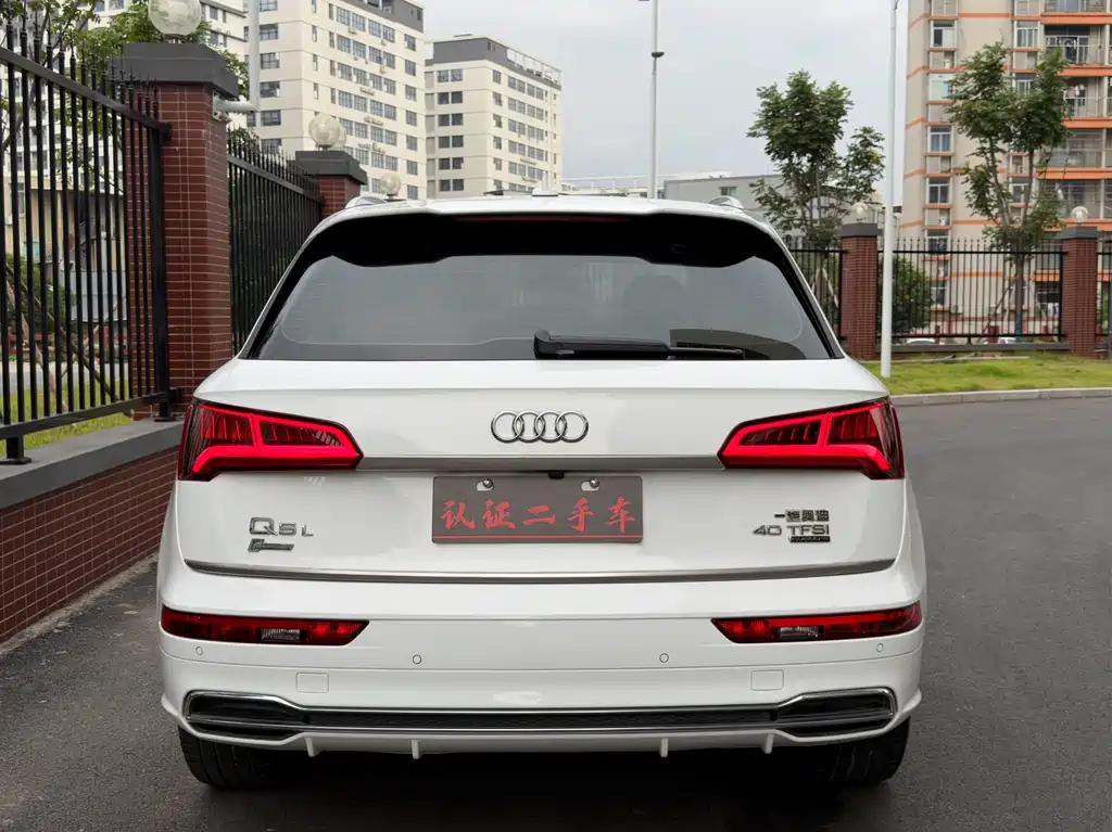 Audi Q5L — миниатюра 4
