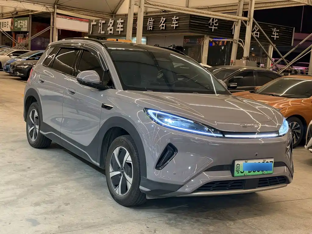 BYD Sealion 05 EV — миниатюра 2