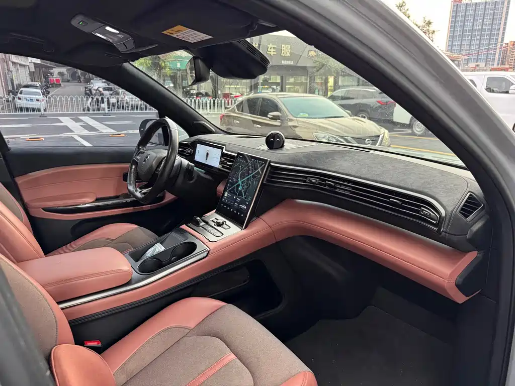 NIO EC6 — миниатюра 13