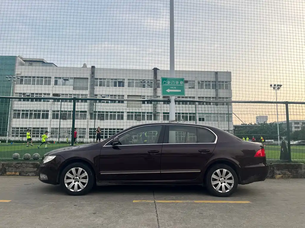 Skoda Superb 2010 1.4TSI DSG
