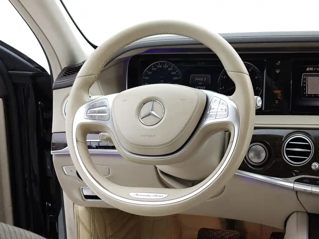 Mercedes-Benz S-Class — миниатюра 20