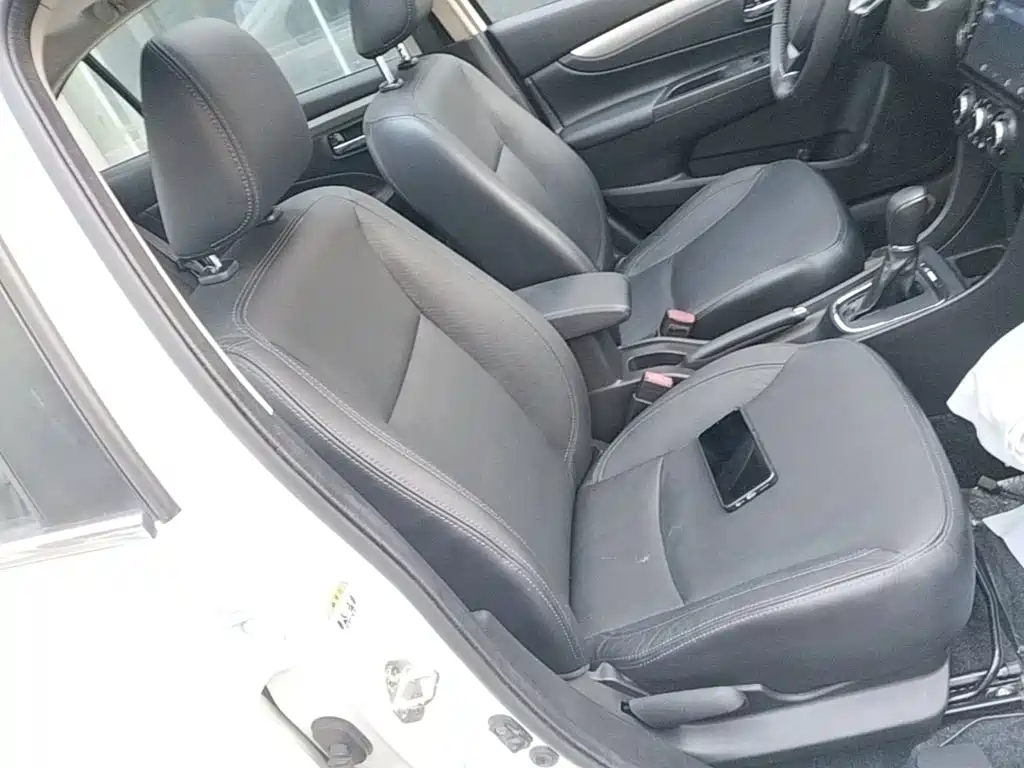 Suzuki Alivio — миниатюра 25
