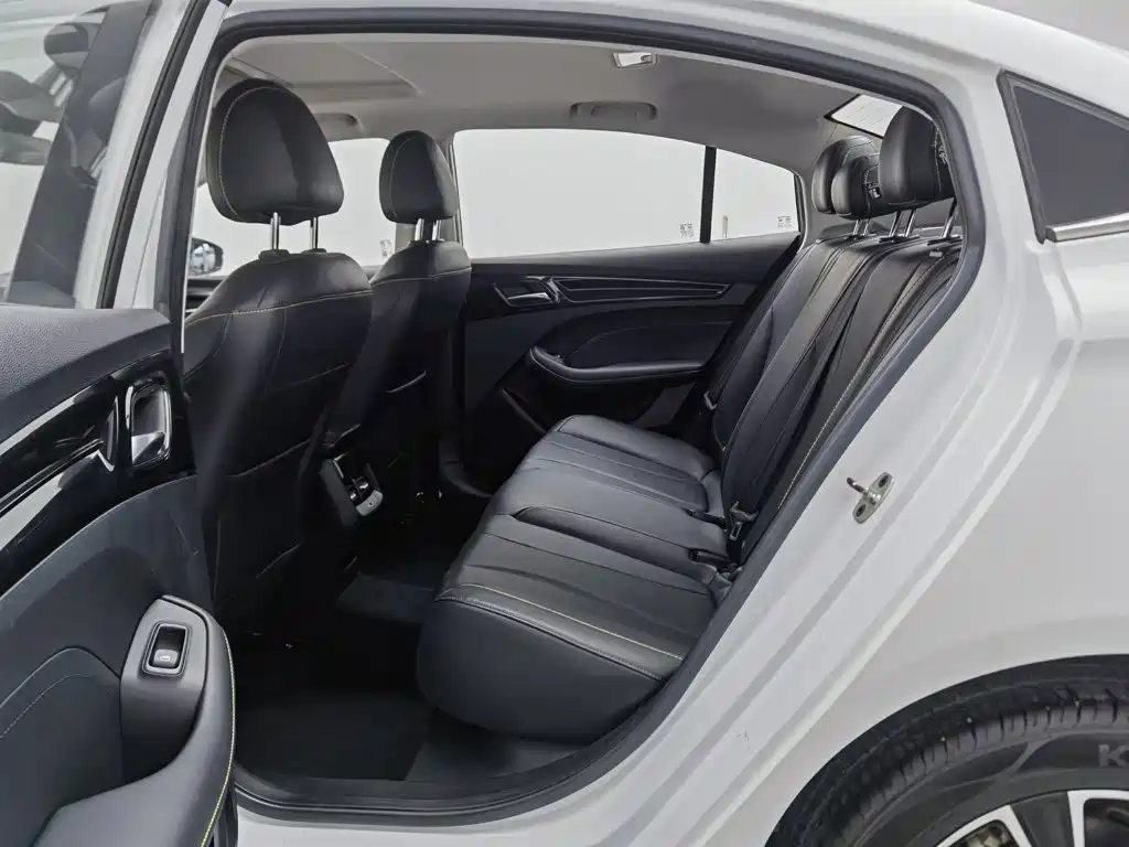 Roewe i5 — миниатюра 15