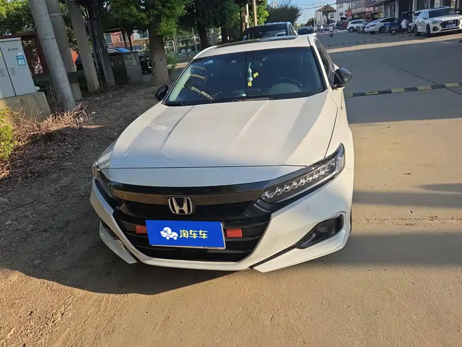 Honda Accord — миниатюра 2