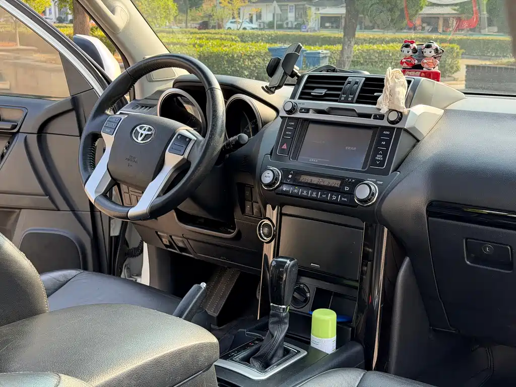 Toyota Prado — миниатюра 15