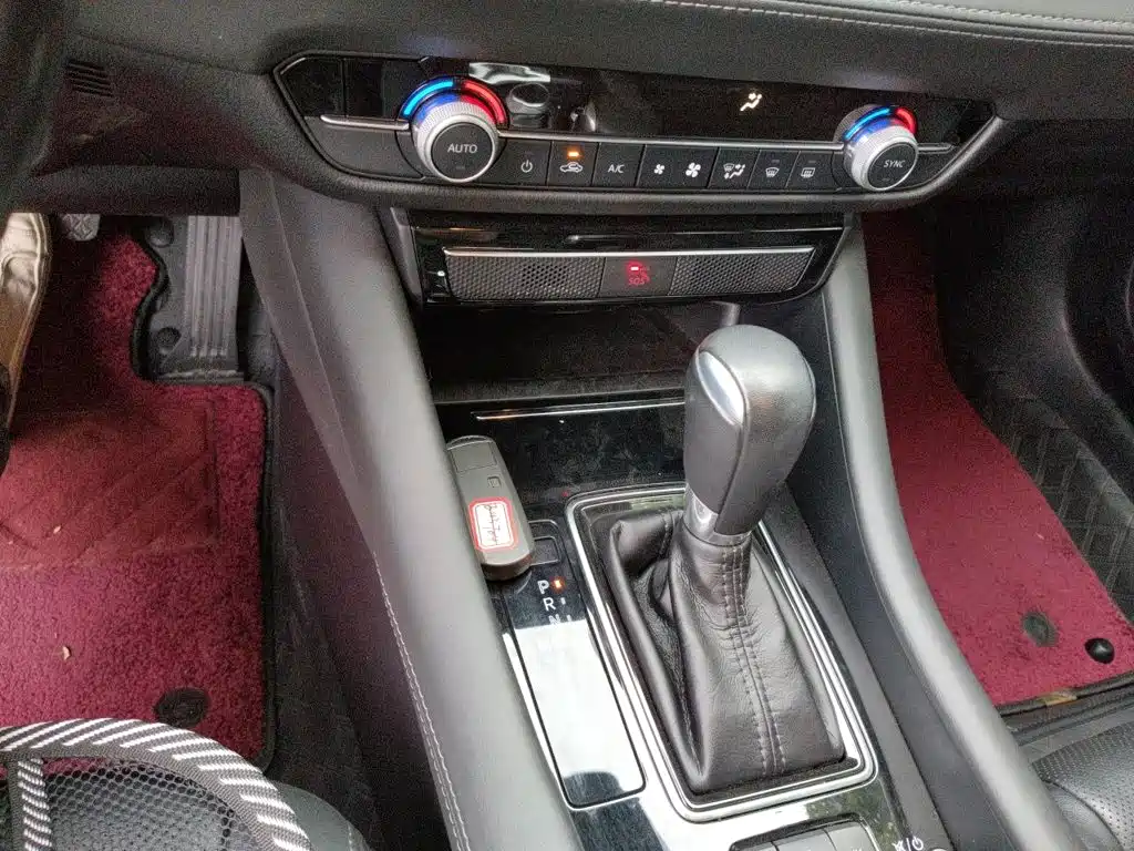 Mazda Atenza — миниатюра 15