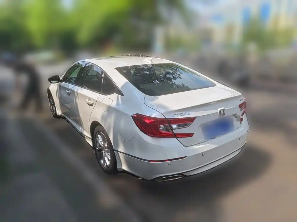 Honda Accord — миниатюра 4