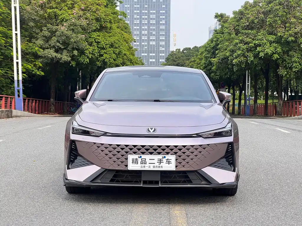 Changan UNI-V — миниатюра 2