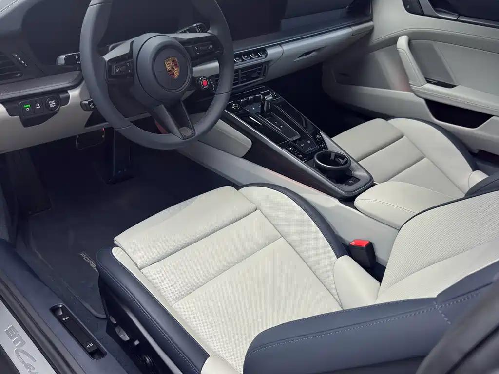 Porsche 911 2026 Carrera 3.0T