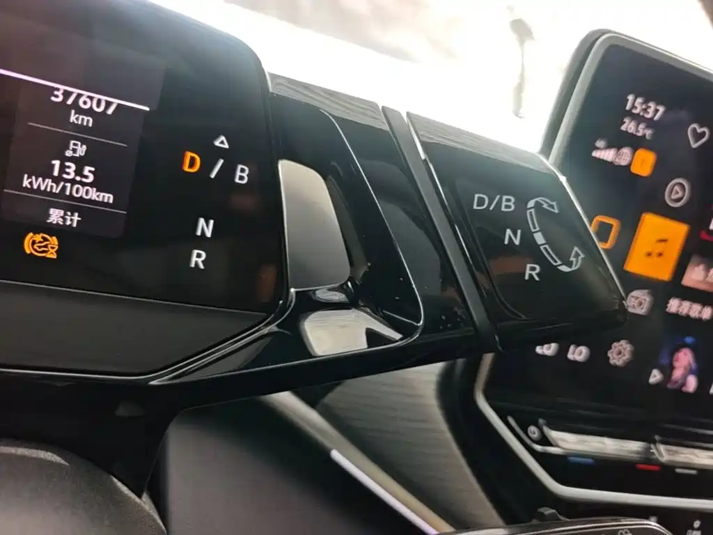 Volkswagen ID.4 Crozz — миниатюра 14