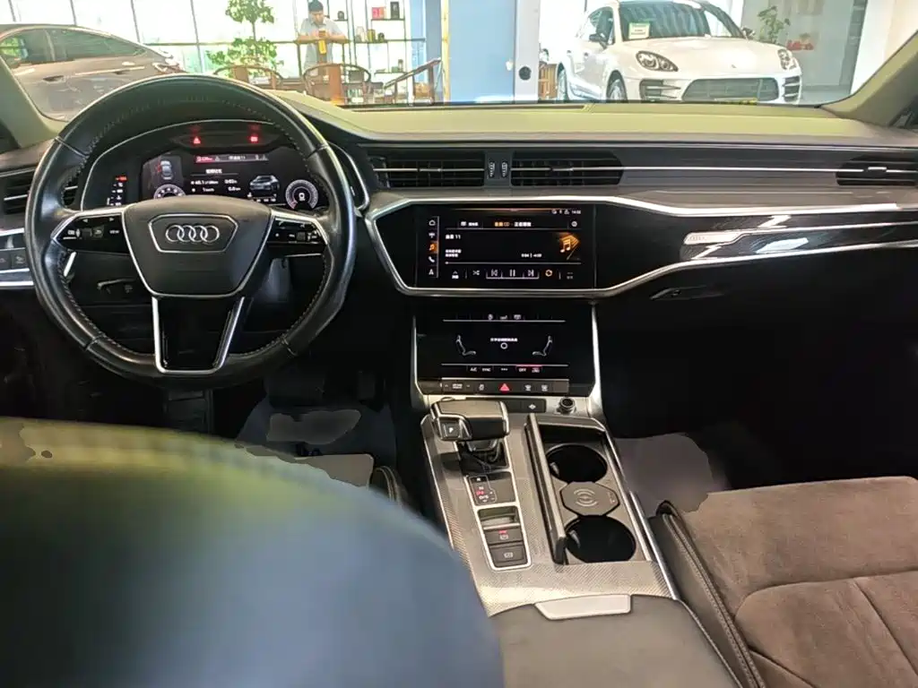 Audi A6L — миниатюра 10