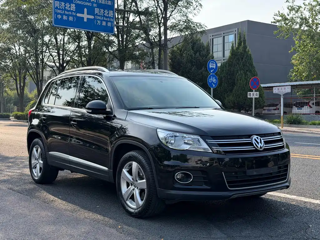 Volkswagen Tiguan — миниатюра 3