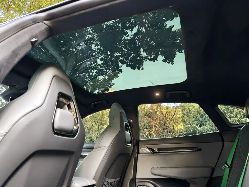 ZEEKR EXTREME KRYPTON 001