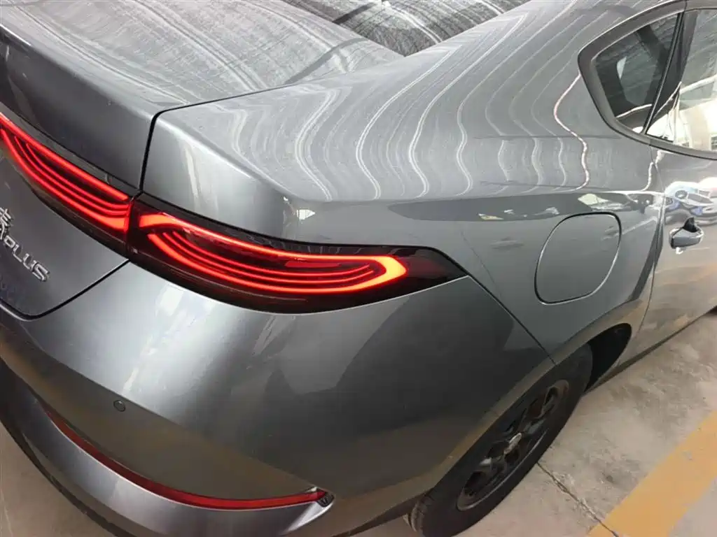 BYD Qin Plus PLUS 2025 DM-i Smart Drive 128KM