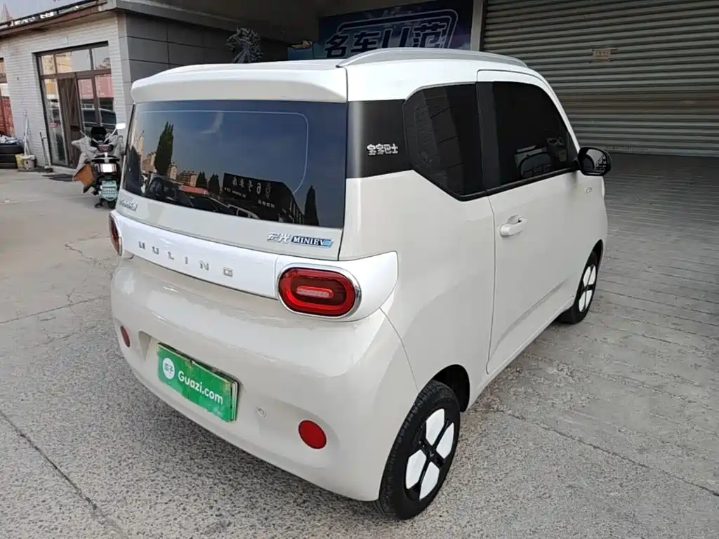 Wuling MINIEV — миниатюра 7
